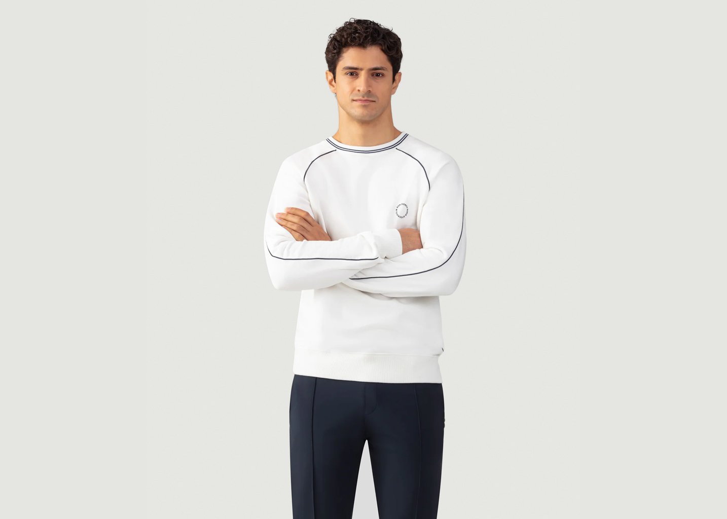 l'exception Sweatshirt en coton avec passepoil Ecru Ron Dorff