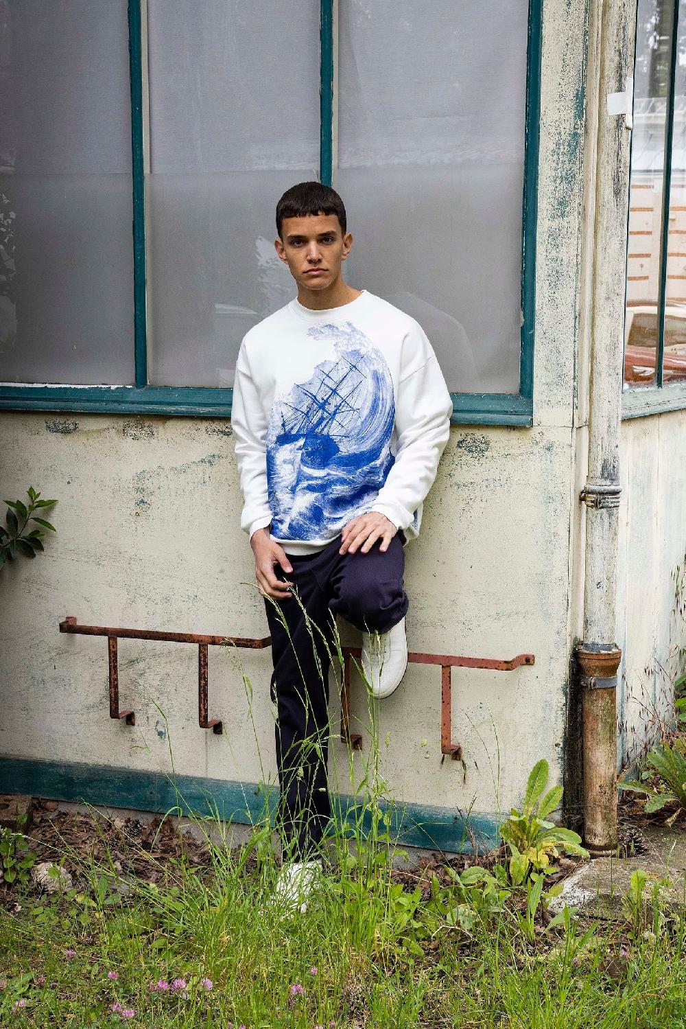 L'exception Sweatshirt Imprimé Navire Pendant La Tempête Blanc Misericordia