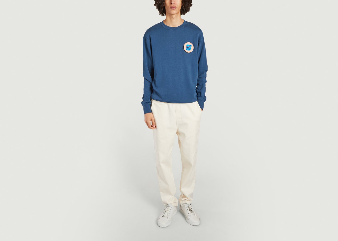 L'exception Sweatshirt Scratchy Avec Lots De 3 Patchs Brodés à Scratcher Bleu Olow Paris