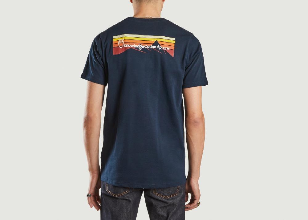 L'exception T Shirt Alder Imprimé Dos De Montagne Bleu Marine Knowledge Cotton Apparel