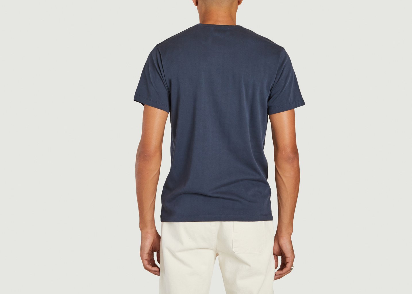 L'exception T Shirt Avec Poche Brodée Odil Bleu Marine Cuisse De Grenouille
