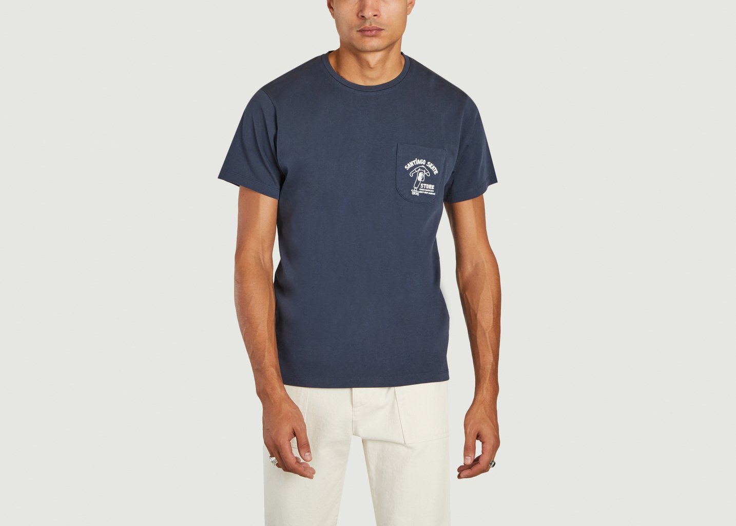 L'exception T Shirt Avec Poche Brodée Odil Bleu Marine Cuisse De Grenouille