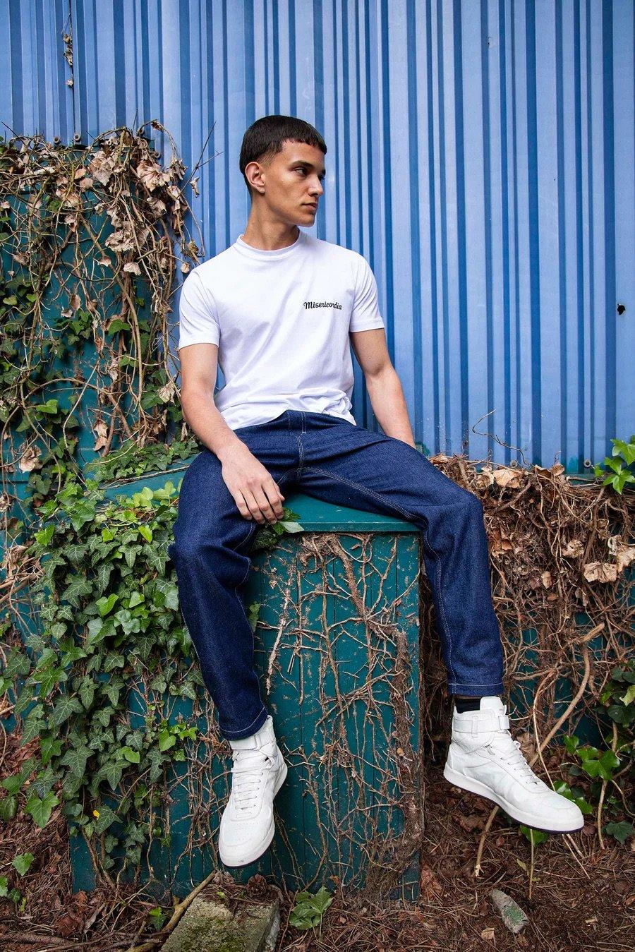 L'exception T Shirt Imprimé Basique Blanc Misericordia
