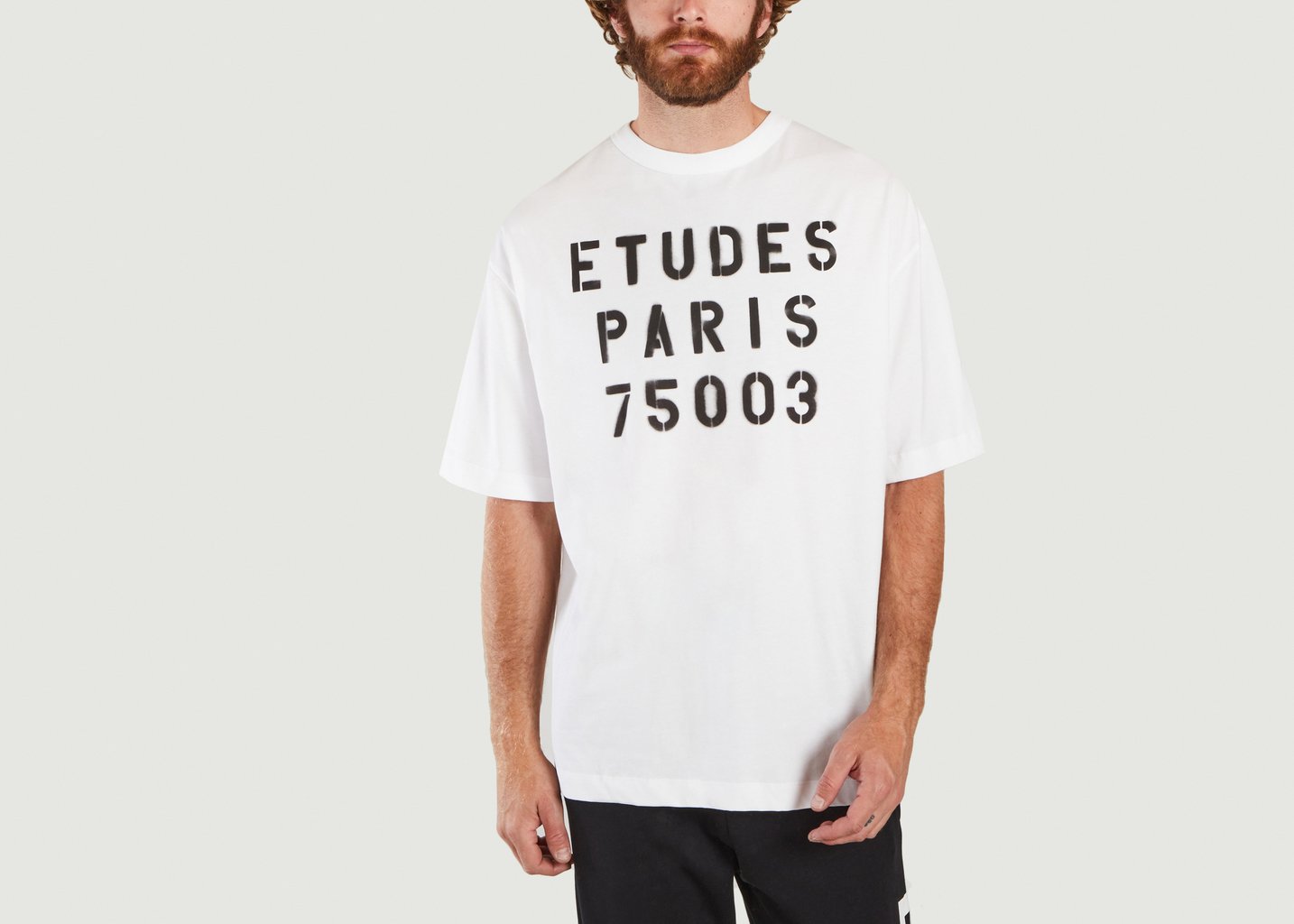 l'exception T shirt Museum Stencil Blanc Etudes Studio