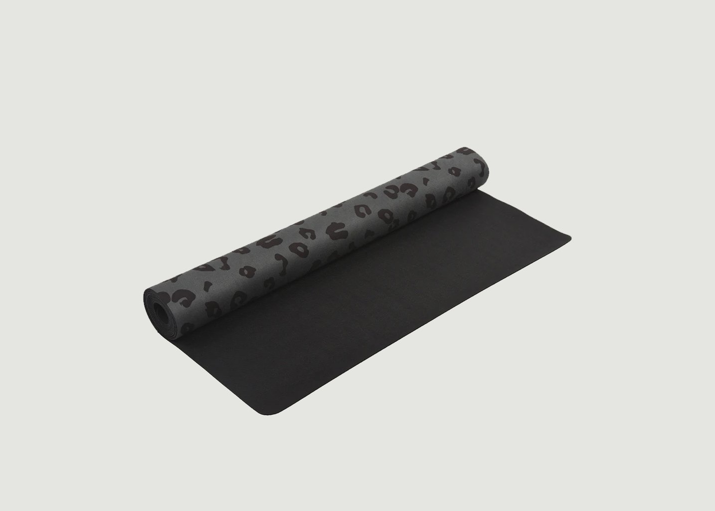 L'exception Tapis De Yoga Imprimé Léopard Leokaki Gris YUJ Paris