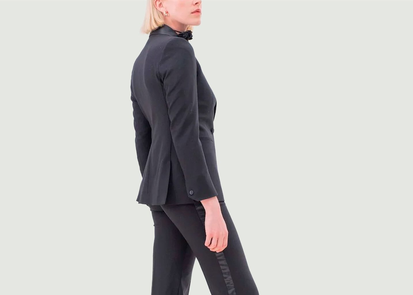 L'exception Veste De Tailleur Ceinturée Olbia Noir 17H10