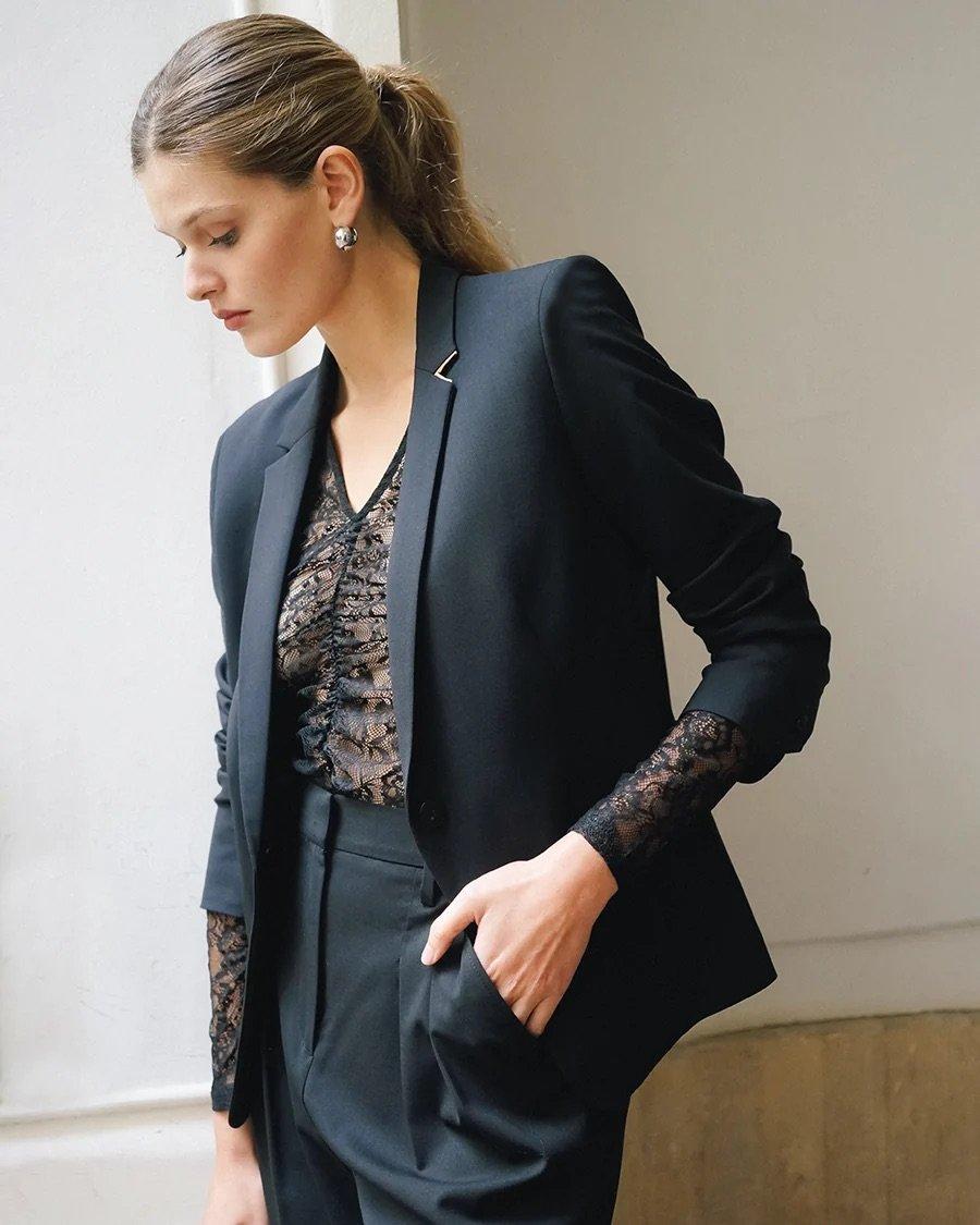 L'exception Veste De Tailleur Coupe Cintrée Paris Noir 17H10