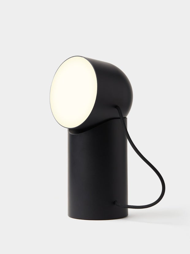 lexon Lampe LED Portable Orbe par Nelson Fossey