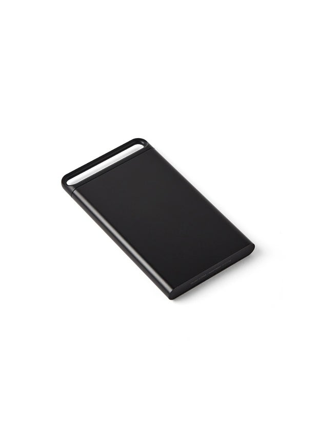 Lexon Porte Cartes & Noaday Card Par Guillaume Delvigne