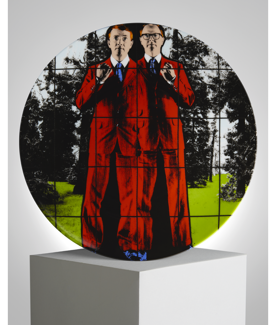 ligne blanche paris GILBERT & GEORGE Petite assiette en porcelaine ”One”