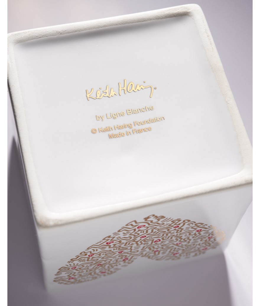 Ligne Blanche Paris Keith HARING Bougie Parfumée Carrée ”Gold Pattern Heart”