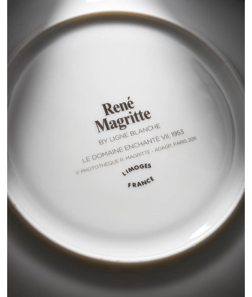 Ligne Blanche Paris MAGRITTE Assiette En Porcelaine ”Le Domaine Enchanté VII”