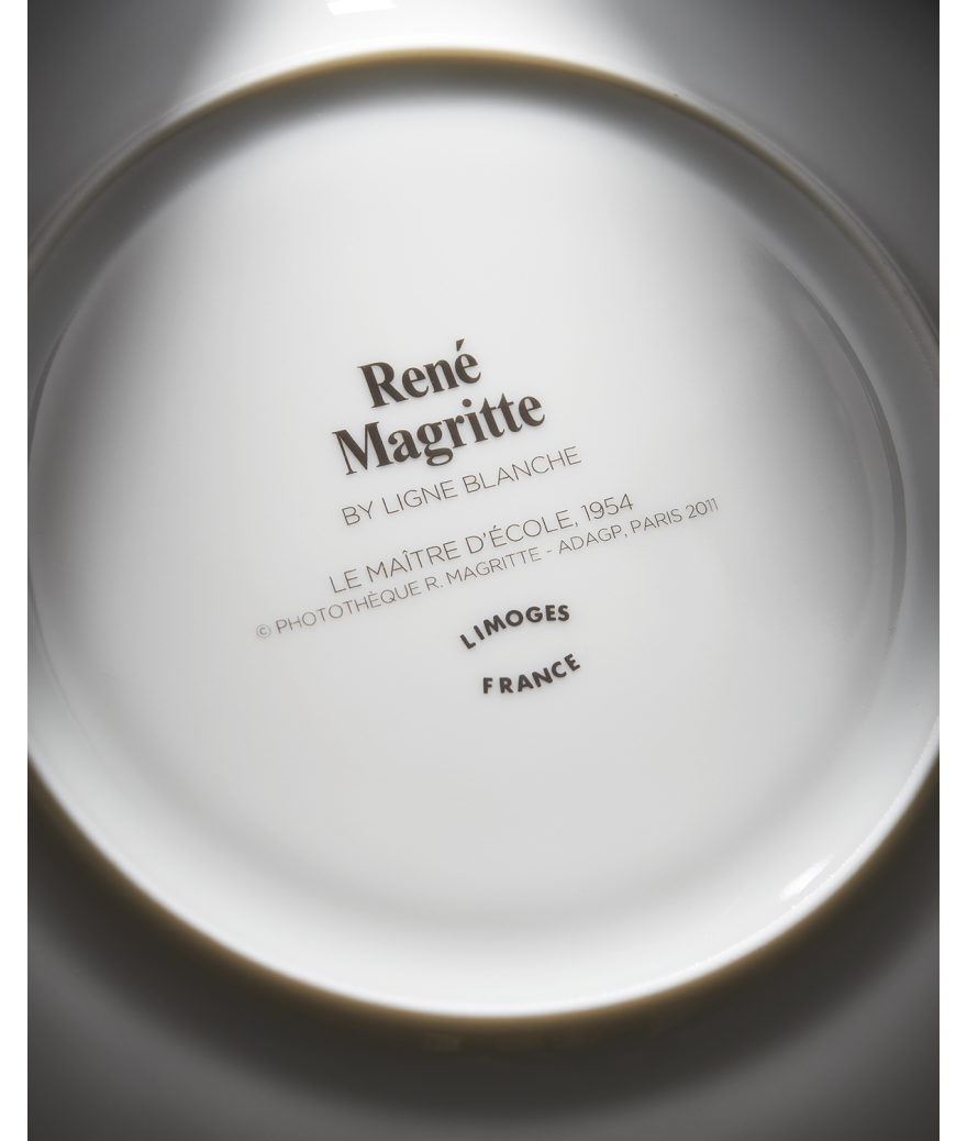 Ligne Blanche Paris MAGRITTE Assiette En Porcelaine ”Le Maître D’Ecole”