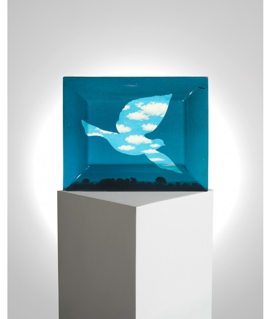 ligne blanche paris MAGRITTE Vide poche en porcelaine de Limoges ”Le Retour”