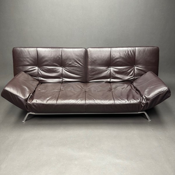 linea due Canapé lit cuir aubergine Smala Pascal Mourgue Cinna