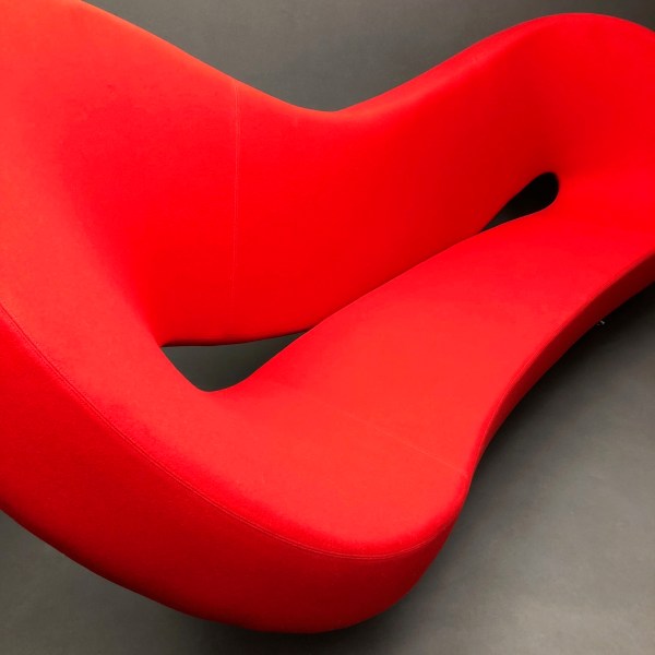 Linea Due Canapé Victoria & Albert Ron Arad Pour Moroso