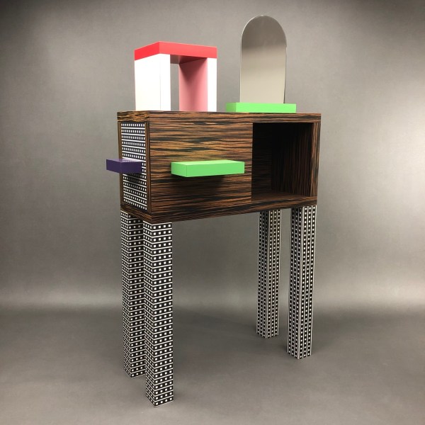 linea due Emerald de Nathalie Du Pasquier Memphis Milano