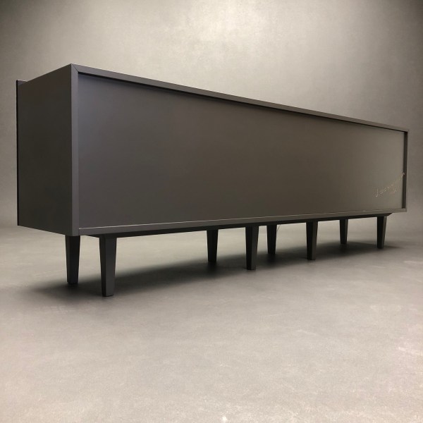 Linea Due Enfilade Patches Lowboard Judith Seng Memphis Milano