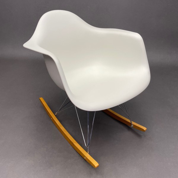 Linea Due Fauteuil à Bascule RAR Vitra Charles & Ray Eames