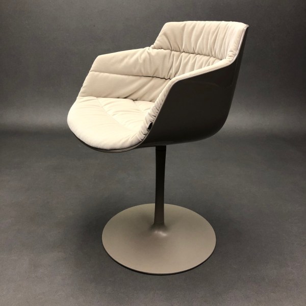 Linea Due Flow Slim Chair Pivotant Pied Tulipe Jean-Marie Massaud MDF Italia