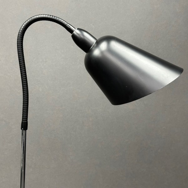 Linea Due Lampadaire Bellevue AJ7 Arne Jacobsen &Tradition