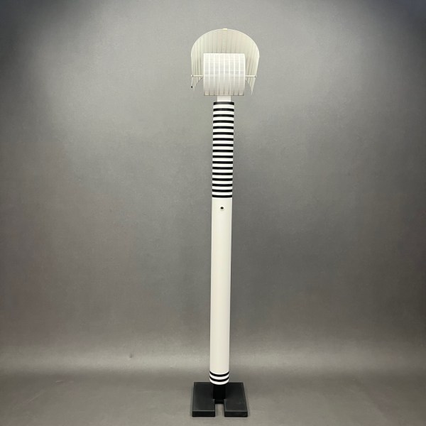 Linea Due Lampadaire Shogun Mario Botta Artemide