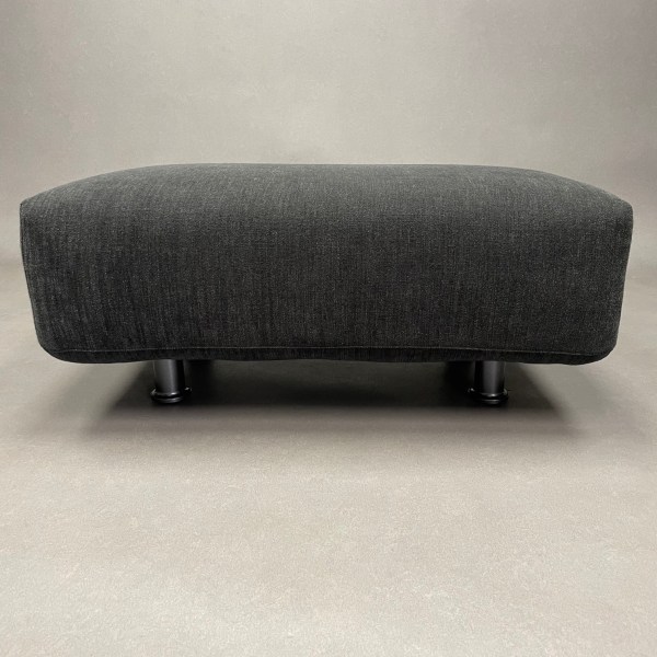 linea due Pouf Essential Francesco Binfaré Edra