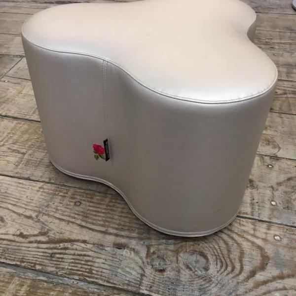 Linea Due Pouf Trifoglio