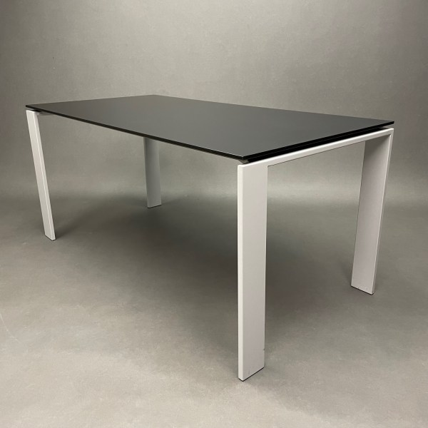 Linea Due Table Four Ferruccio Laviani Kartell