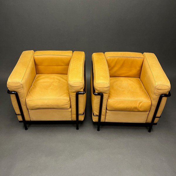 Linea Due Lot De 2 Fauteuils LC2 Le Corbusier Perriand Jeanneret Cassina
