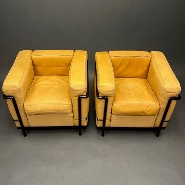 Linea Due Lot De 2 Fauteuils LC2 Le Corbusier Perriand Jeanneret Cassina