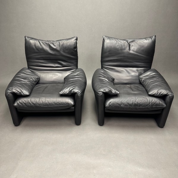 Linea Due Lot De 2 Fauteuils Maralunga Cuir Noir Vico Magistretti Cassina