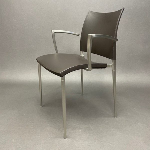 Linea Due Lot De 2 Fauteuils Sand Cuir Dondoli E Pocci Desalto