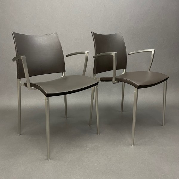 linea due Lot de 2 fauteuils Sand Cuir Dondoli e Pocci Desalto