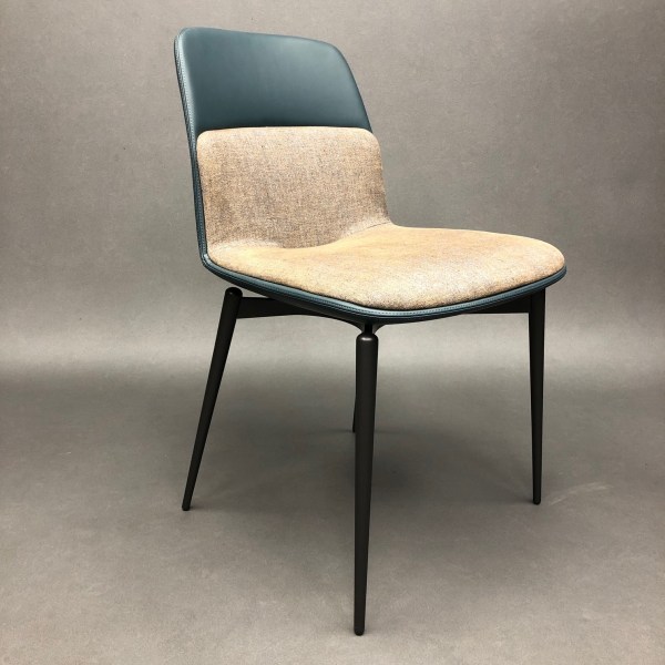 Linea Due Lot De 4 Chaises Barbican Rodolfo Dordoni Pour Molteni & C