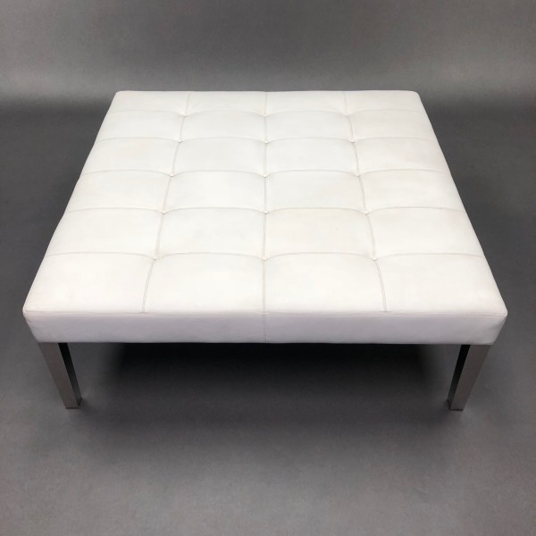 Linea Due Pouf Monseigneur Philippe Starck Pour Driade