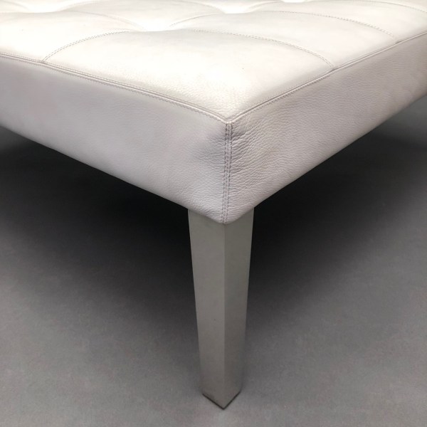 Linea Due Pouf Monseigneur Philippe Starck Pour Driade