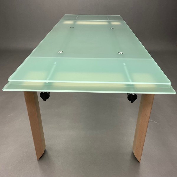 Linea Due Table Stilt Verre Dépoli Decoma Design Desalto