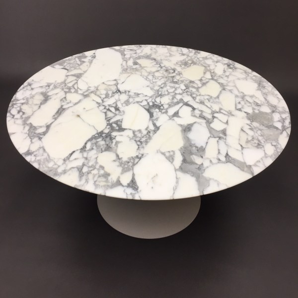 Linea Due Table Tulipe Ø137 Calacatta Eero Saarinen Knoll