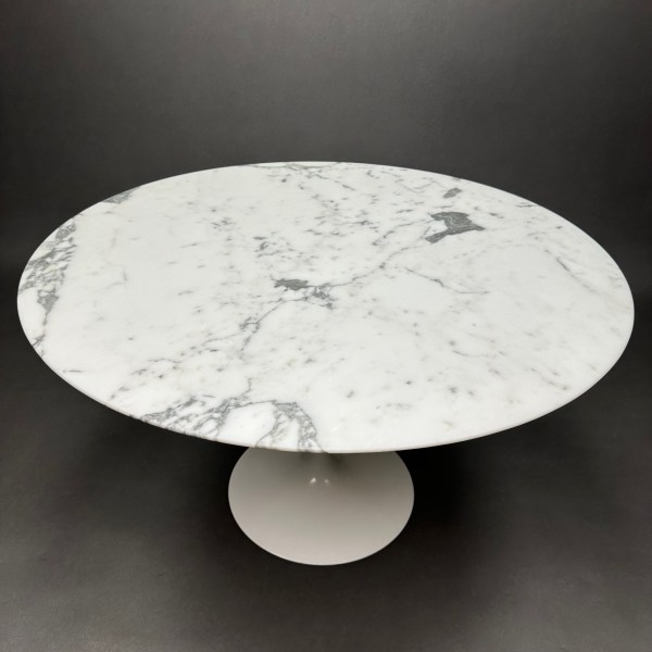 Linea Due Table Tulipe Saarinen Marbre Arabescato Knoll Diamètre 120