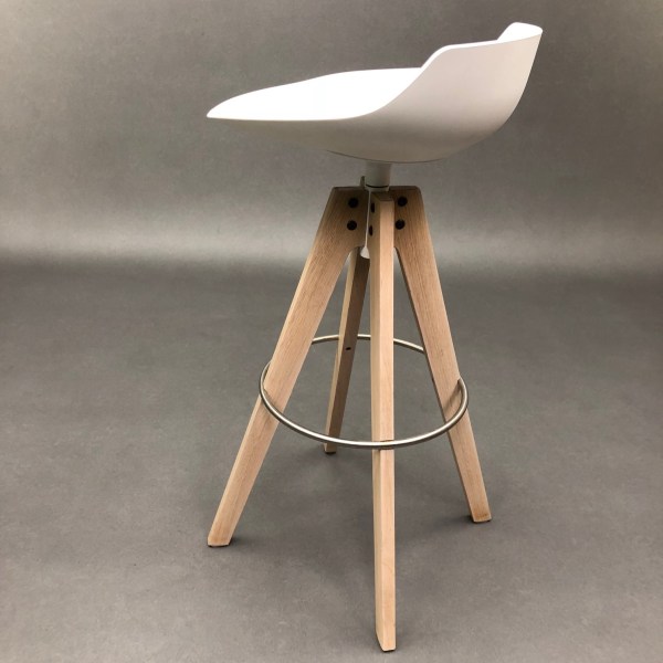 Linea Due Tabouret Flow Stool Bois Jean-Marie Massaud MDF Italia