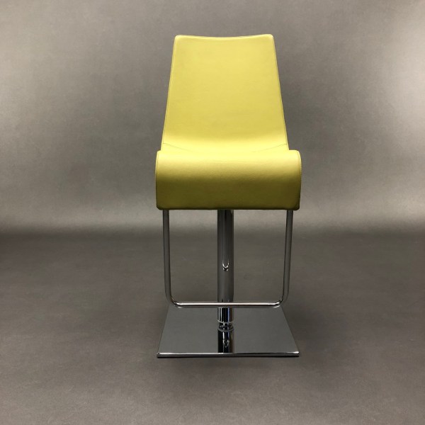 linea due Tabouret Skipping Karim Rashid pour Bonaldo