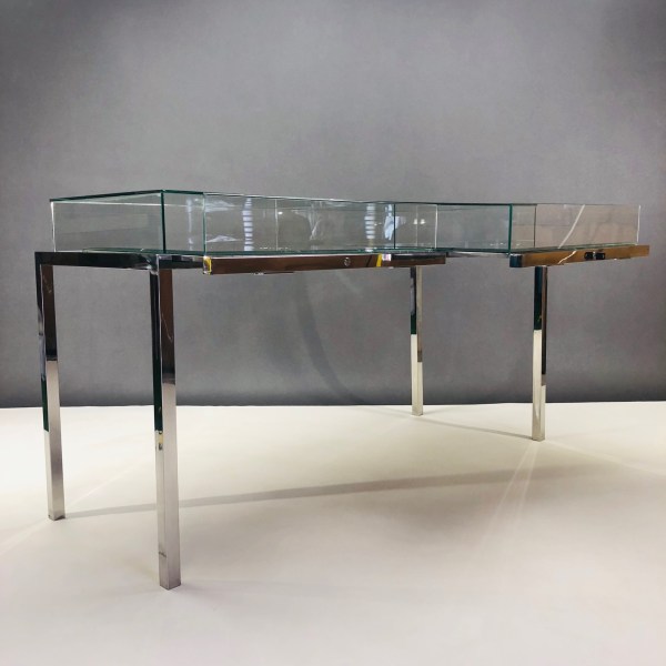 linea due Vitrine Philippe Starck pour Jean-Paul Gaultier