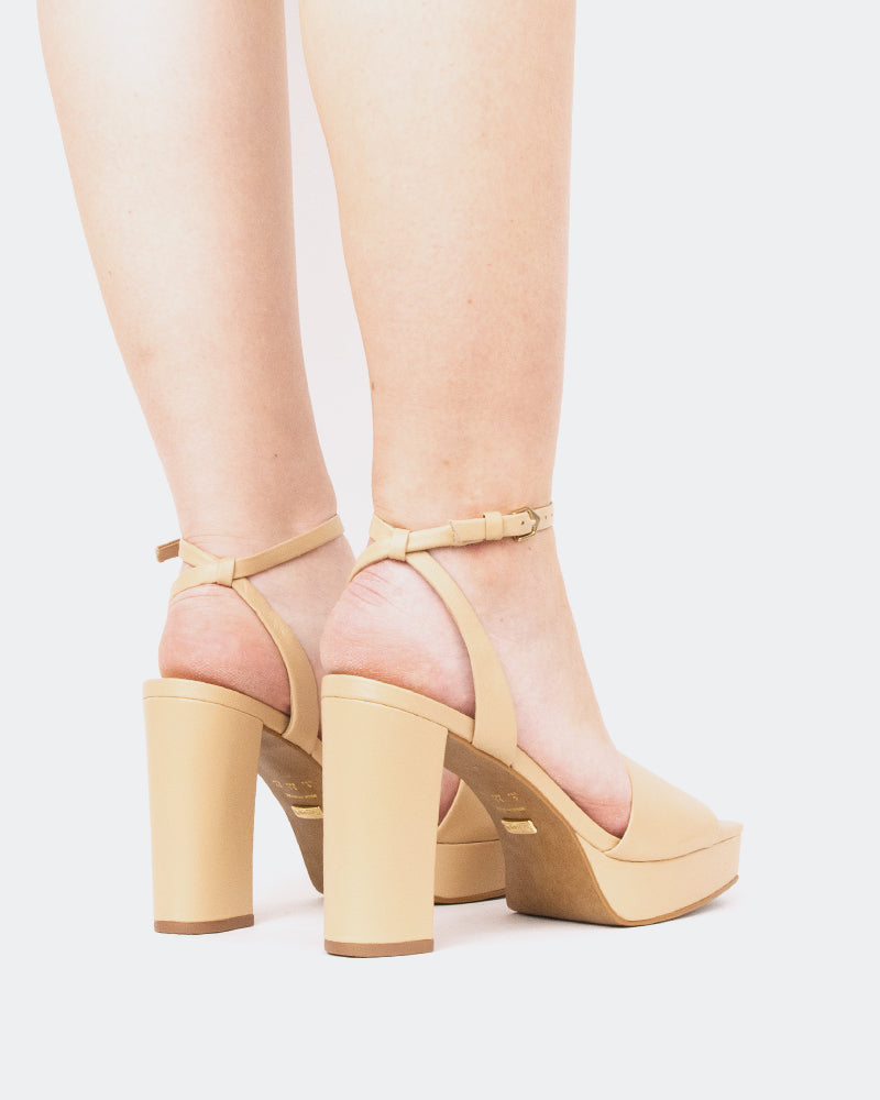 L'intervalle Caicos Chameau Leather/Cuir Chameau Chameau