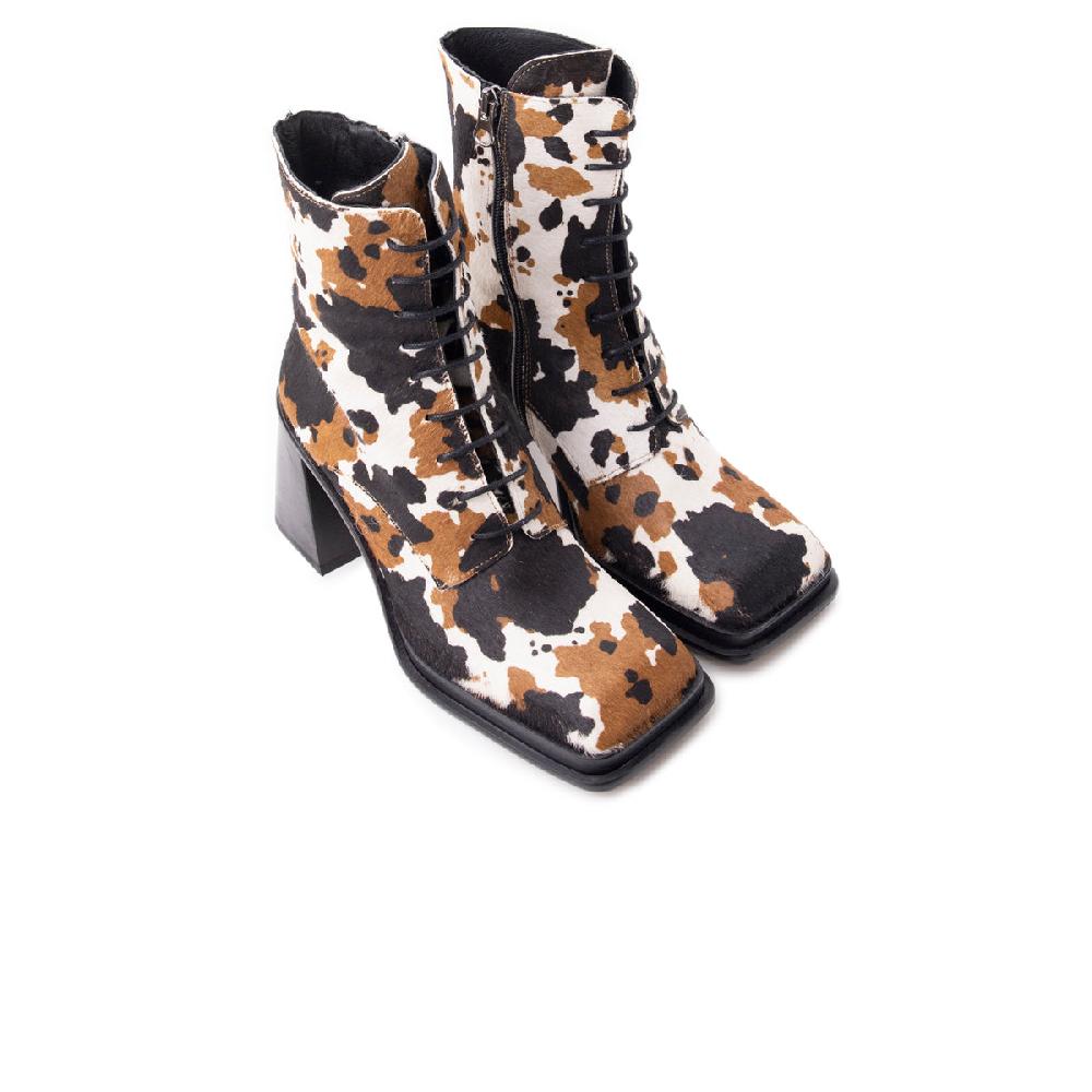 L'intervalle Dusseldorf Multi-couleurs Vache Poney Imprimé Animal