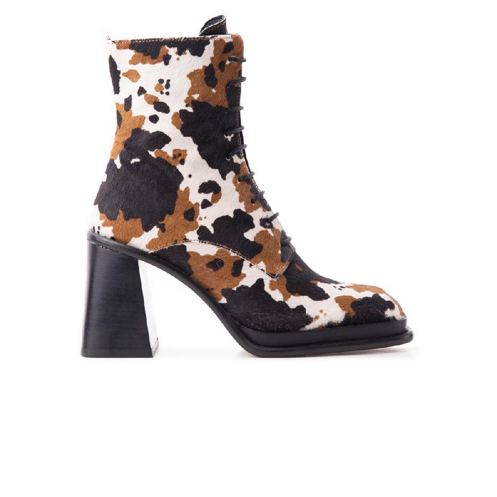 l'intervalle Dusseldorf Multi-couleurs Vache Poney Imprimé animal