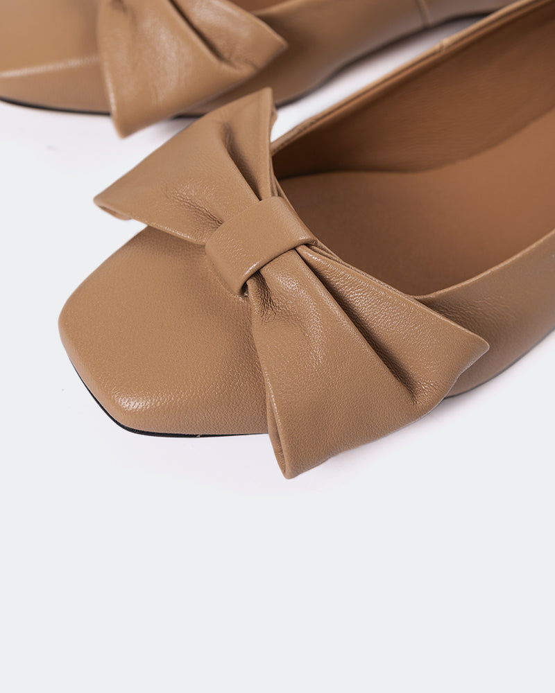 L'intervalle Admiralty Chameau Cuir Amande