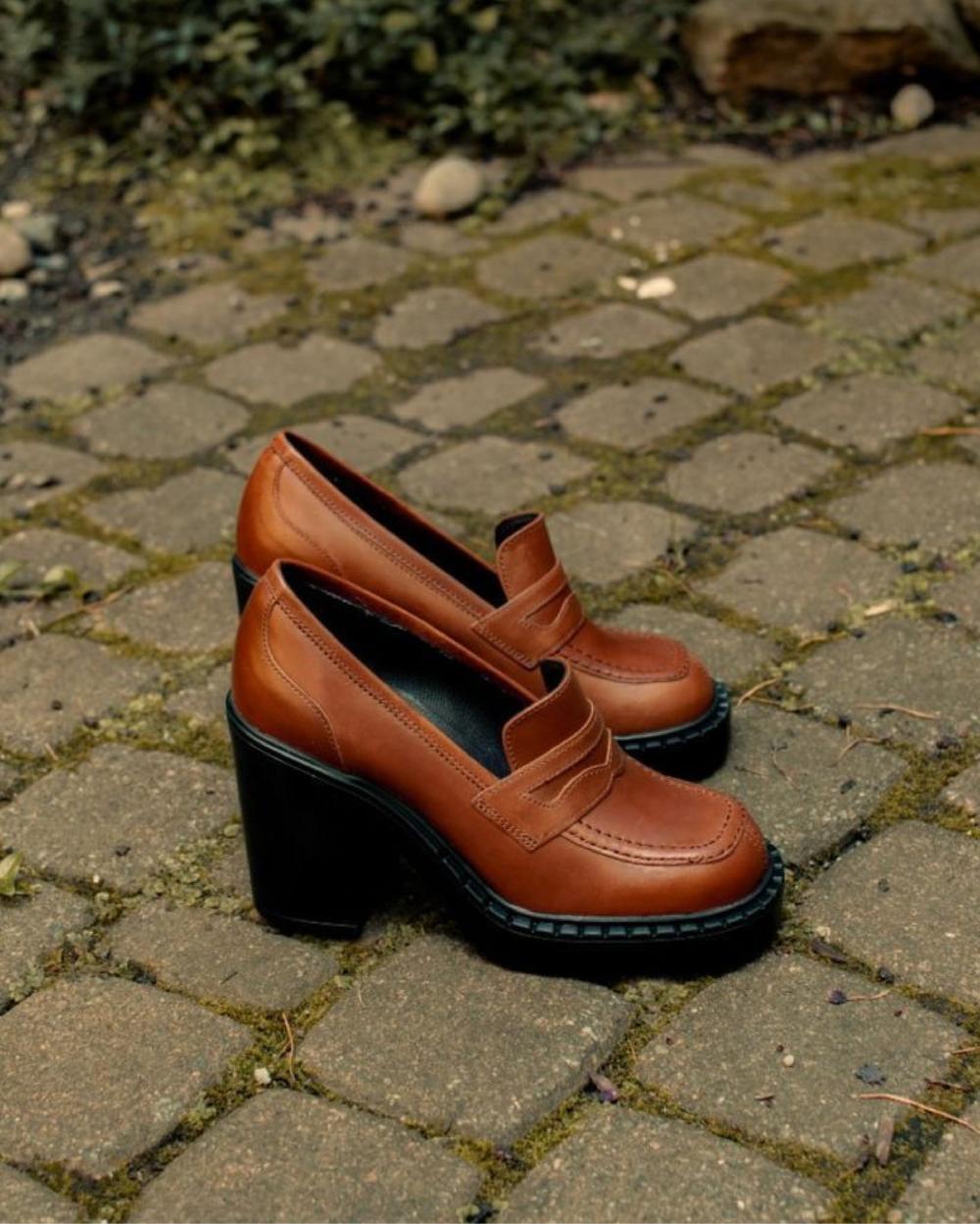 L'intervalle Allington Ocre Cuir Ocre