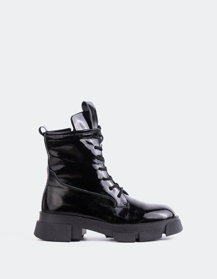 l'intervalle Almagro Noir Naplack Noir