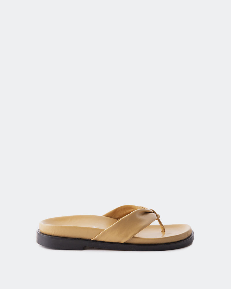 l'intervalle Aminta Chameau Cuir Chameau